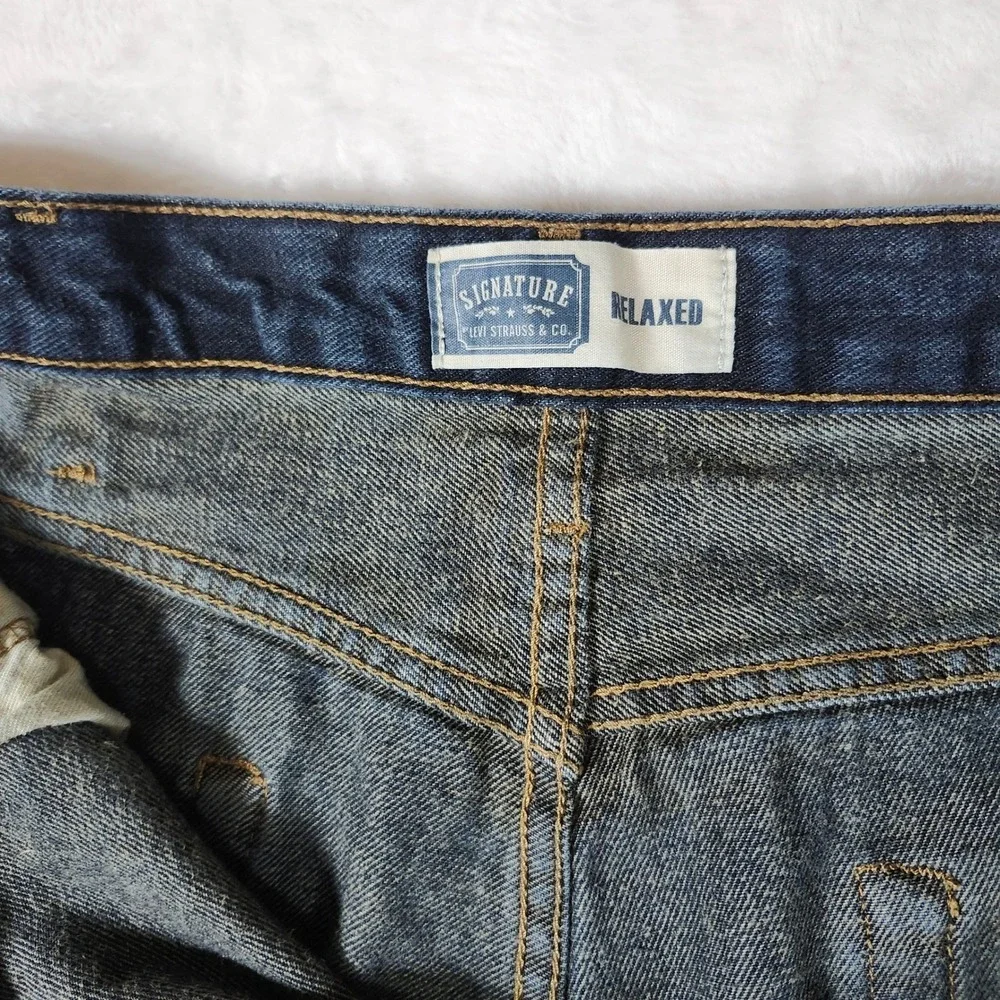 Signature by Levi Strauss Relaxed Jeans Mens 38x30 Dark‎ Wash Excellent Denim